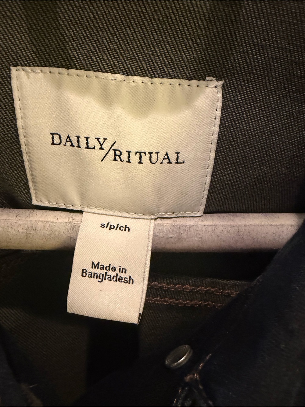 Daily Ritual Women’s Blue Denim Jacket - Picture 3 of 4
